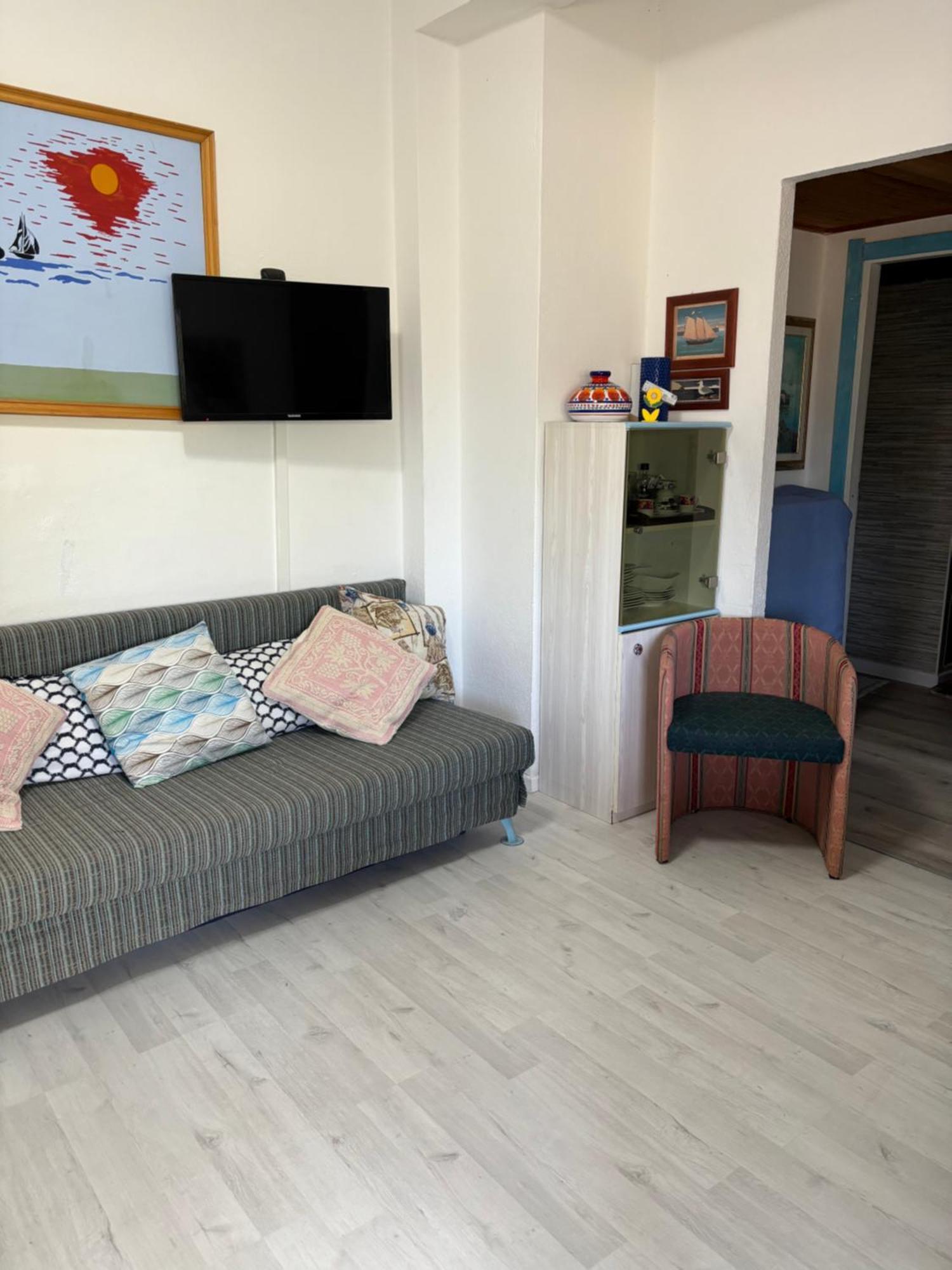 Appartamento Al Mare Vicino Olbia Murta Maria Exterior foto